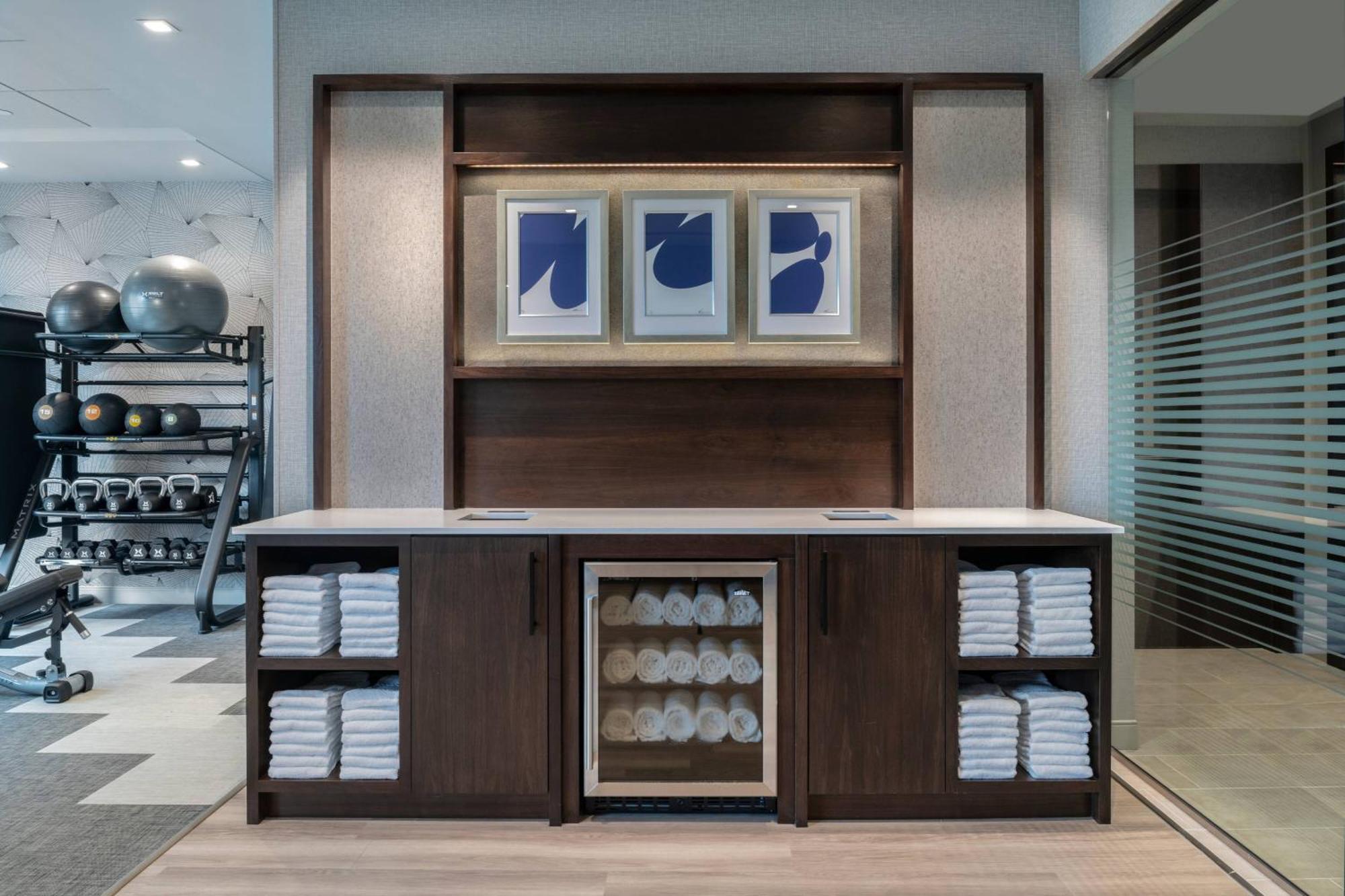 Towneplace Suites By Marriott Boston Medford Buitenkant foto