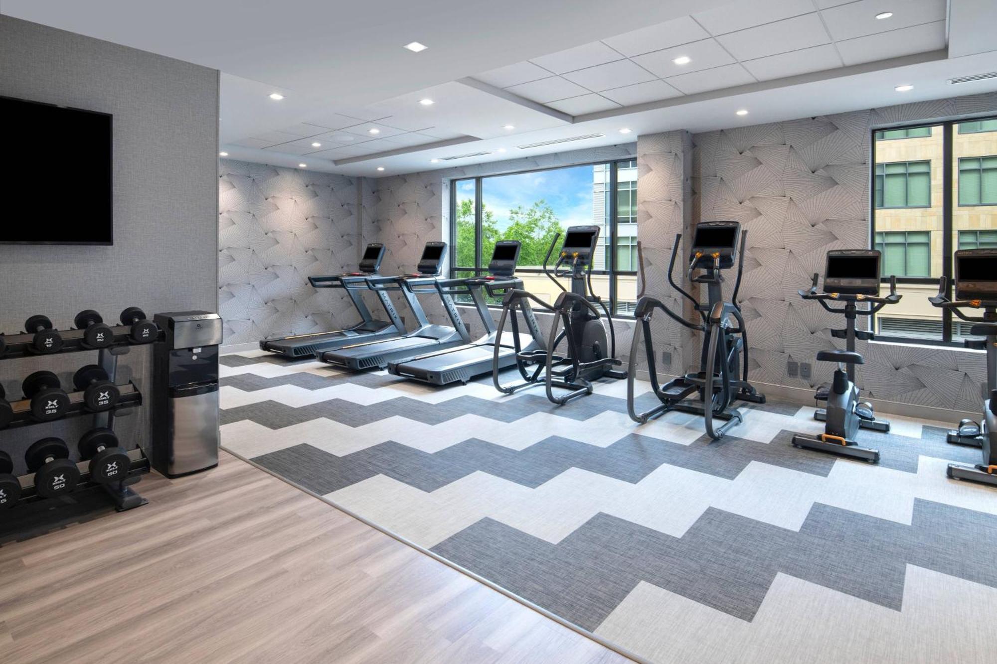 Towneplace Suites By Marriott Boston Medford Buitenkant foto