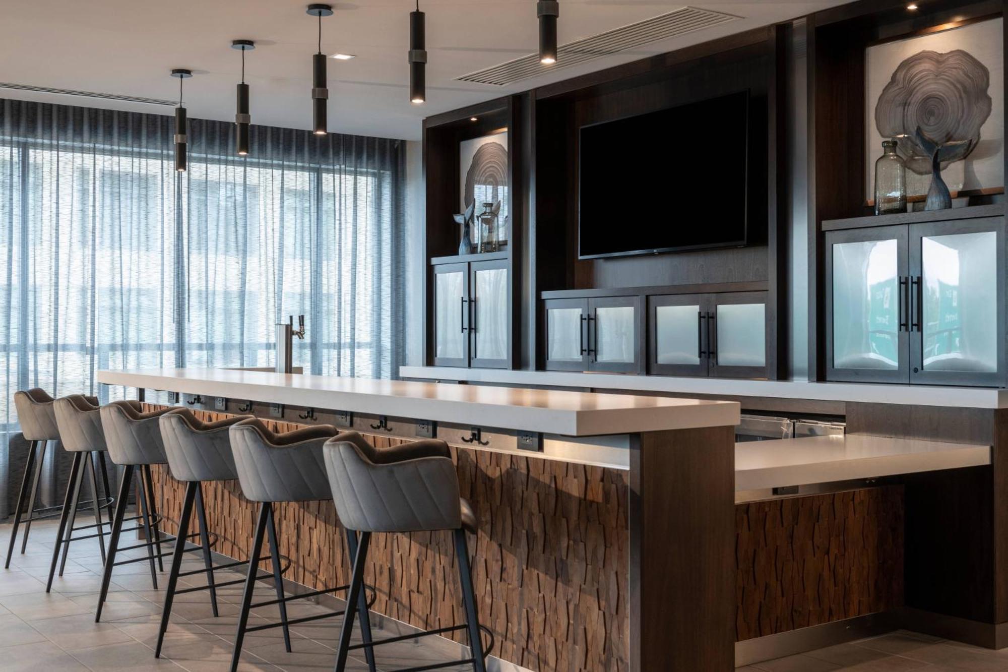 Towneplace Suites By Marriott Boston Medford Buitenkant foto
