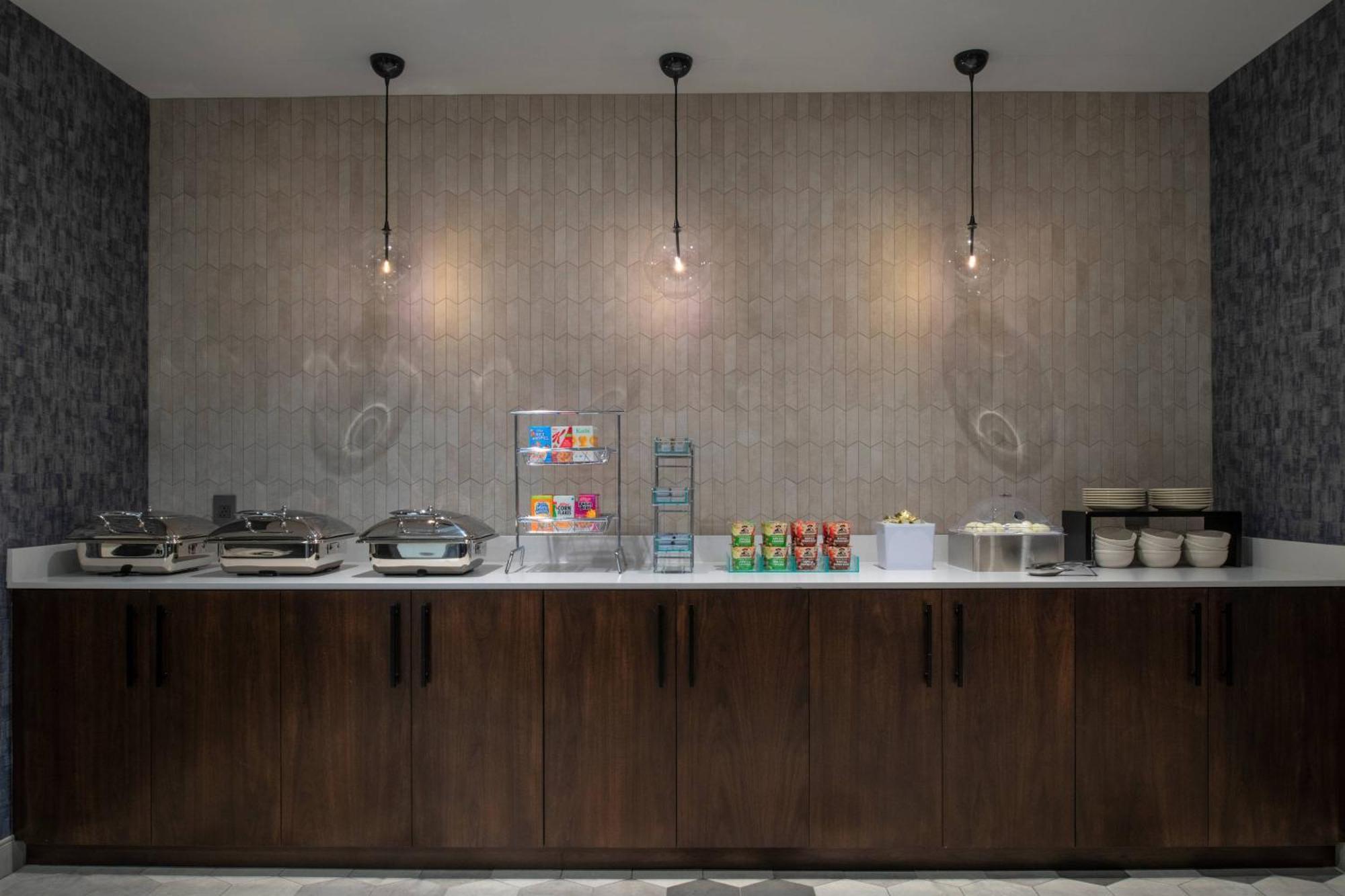 Towneplace Suites By Marriott Boston Medford Buitenkant foto